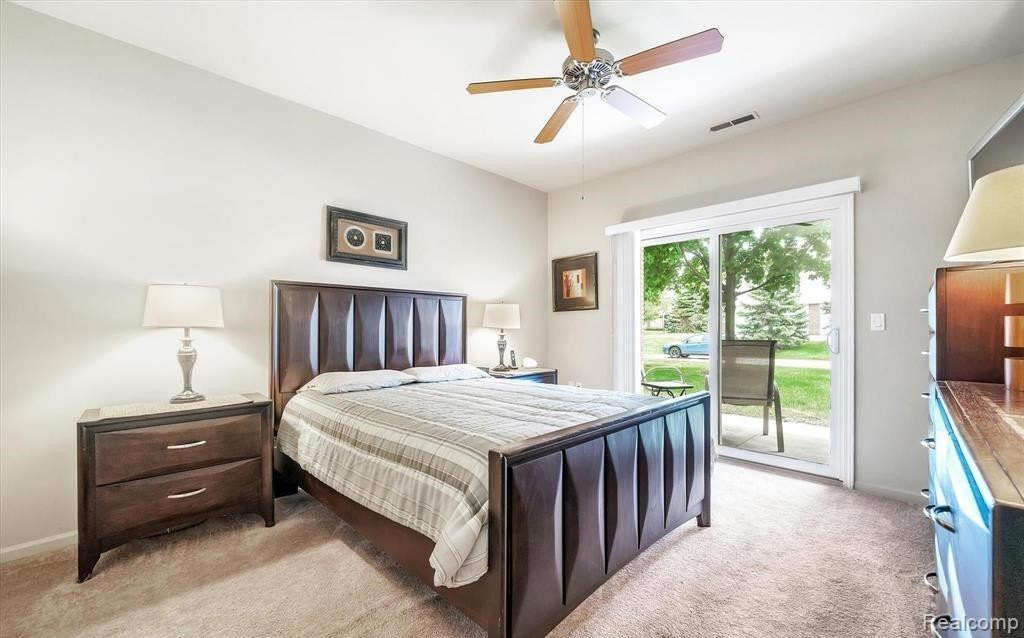 27106 CHESAPEAKE Circle, Walled Lake, MI 48390 — Photo 18