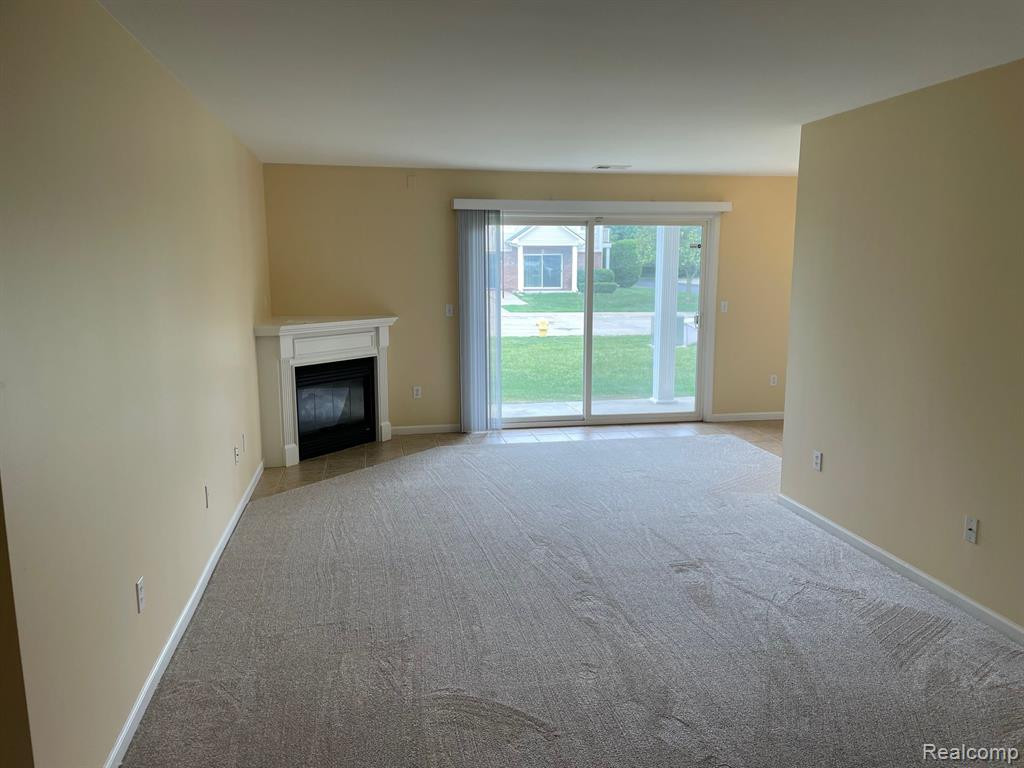 45671 Gable Drive, Macomb, MI 48044 — Photo 7