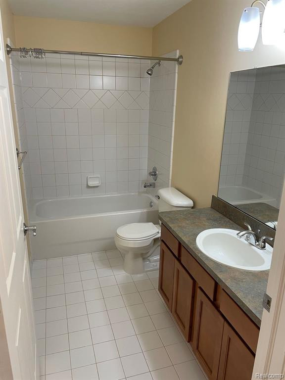 45671 Gable Drive, Macomb, MI 48044 — Photo 24