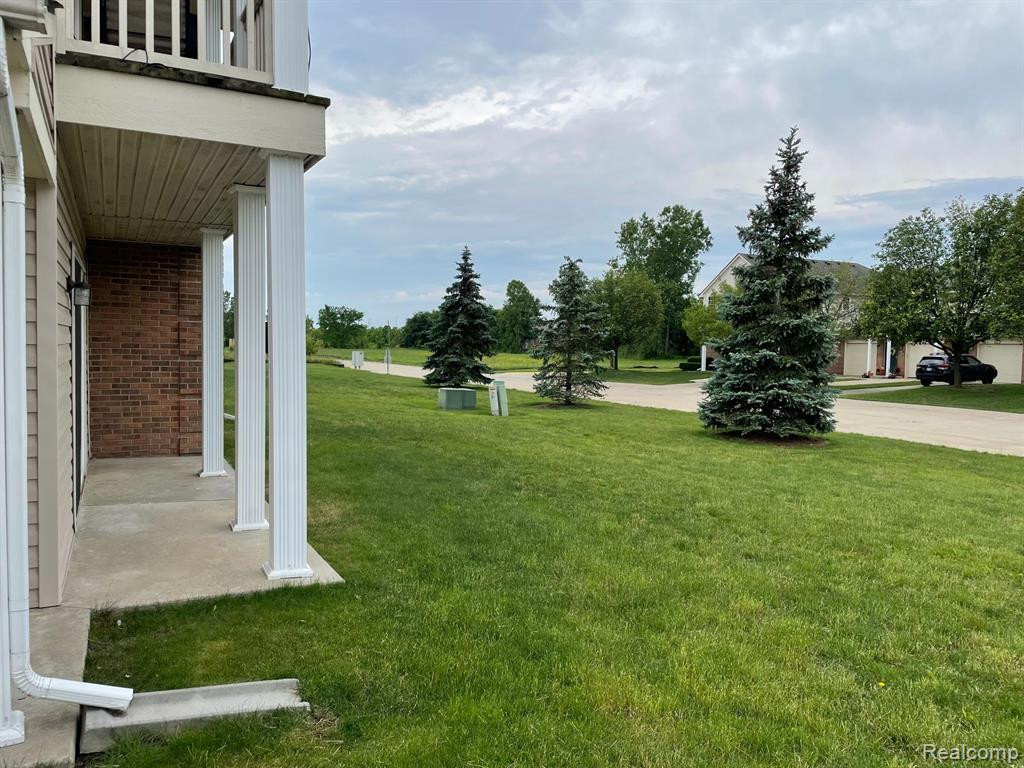 45671 Gable Drive, Macomb, MI 48044 — Photo 27