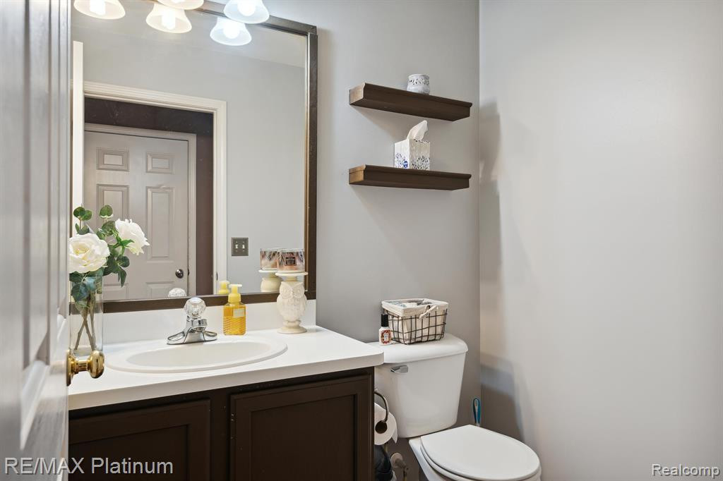 5903 CARY Drive, Ypsilanti, MI 48197 — Photo 19