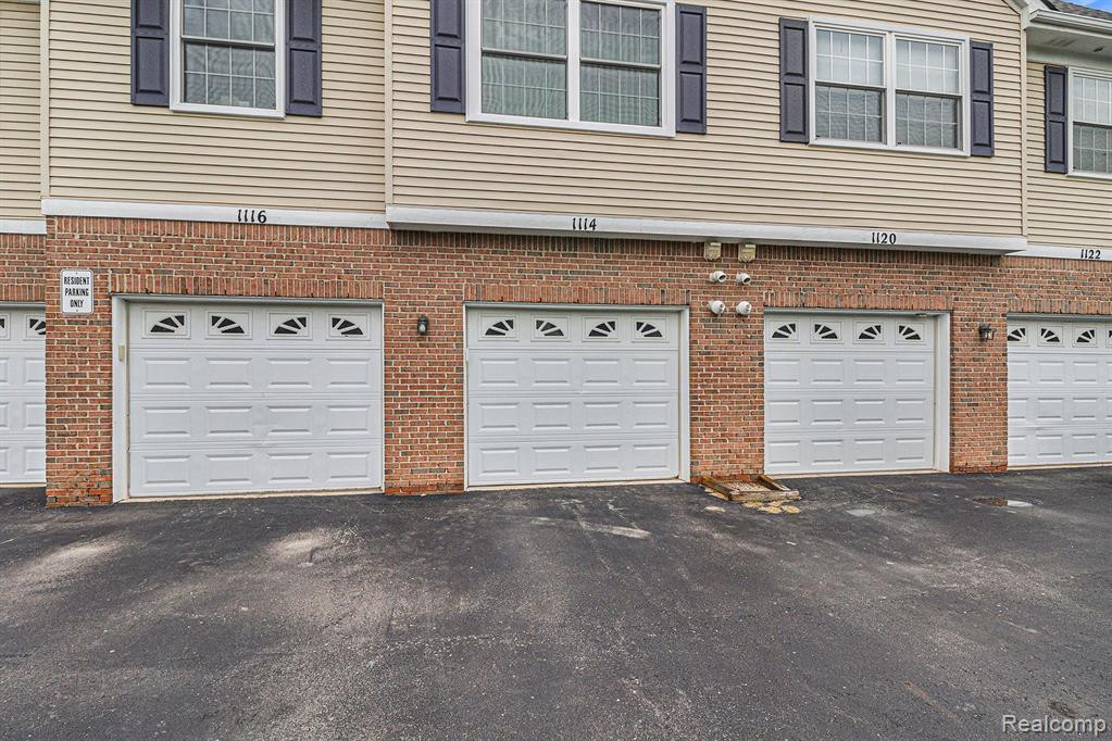 1114 RIAL LAKE Drive, Howell, MI 48843 — Photo 25