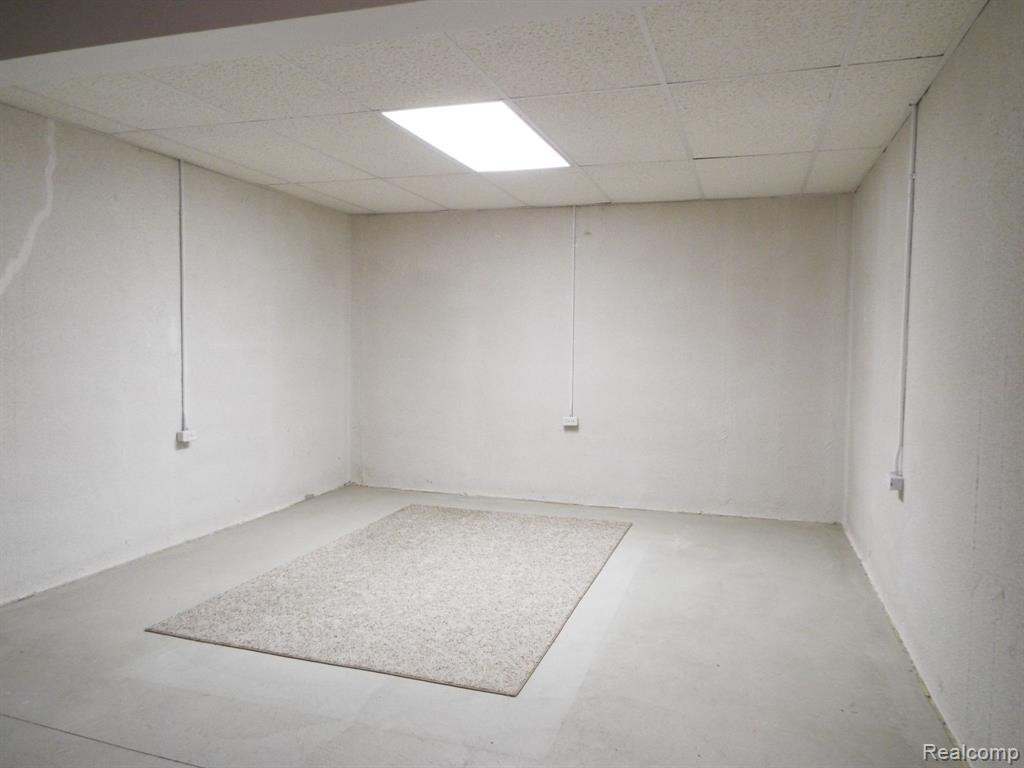 616 WOODBERRY Lane, Brighton, MI 48116 — Photo 27