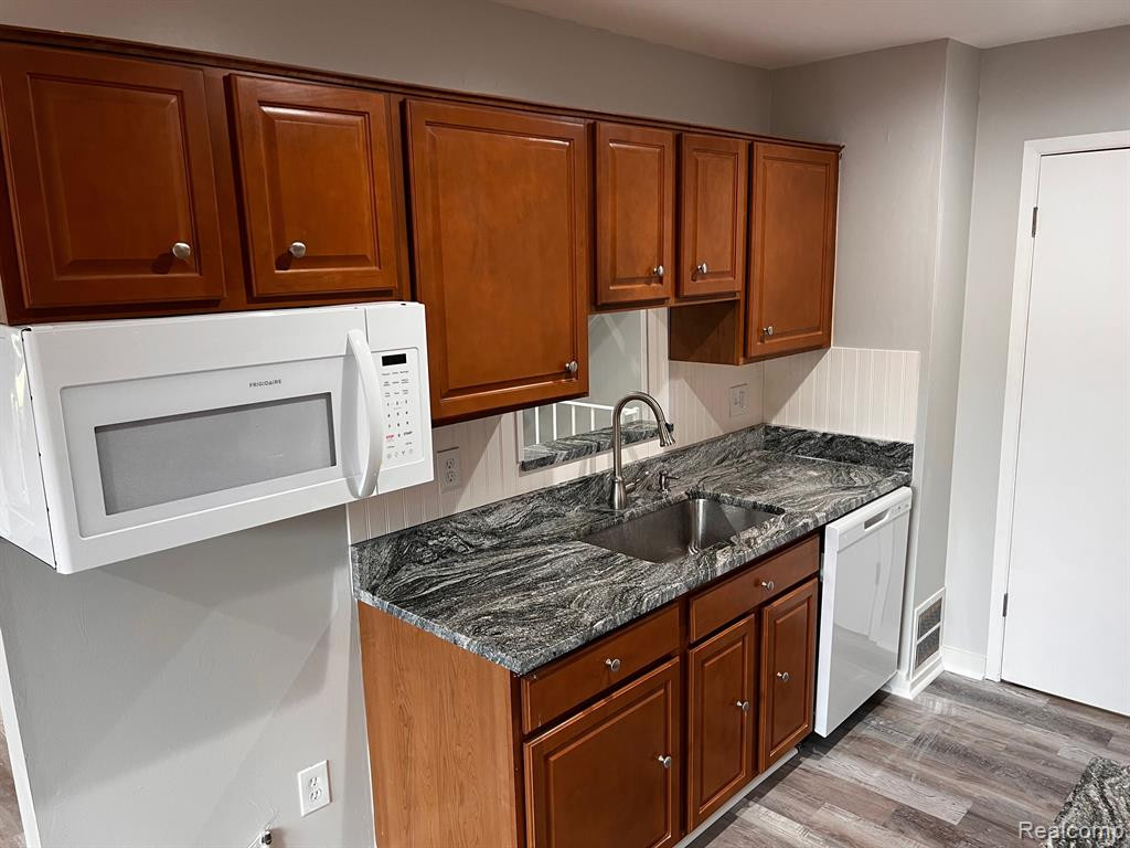 23462 DANBERRY Lane, Novi, MI — Photo 3