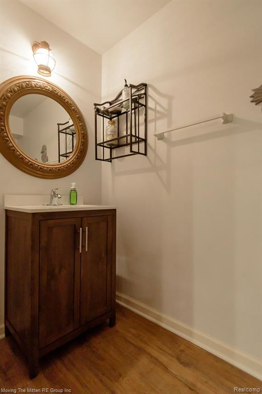 8743 HARDWOOD Drive, Unit #103, Belleville, MI 48111 — Photo 29
