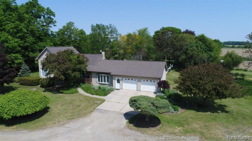 8382 WILLITS Road, Fostoria, MI 48435 — Photo 2
