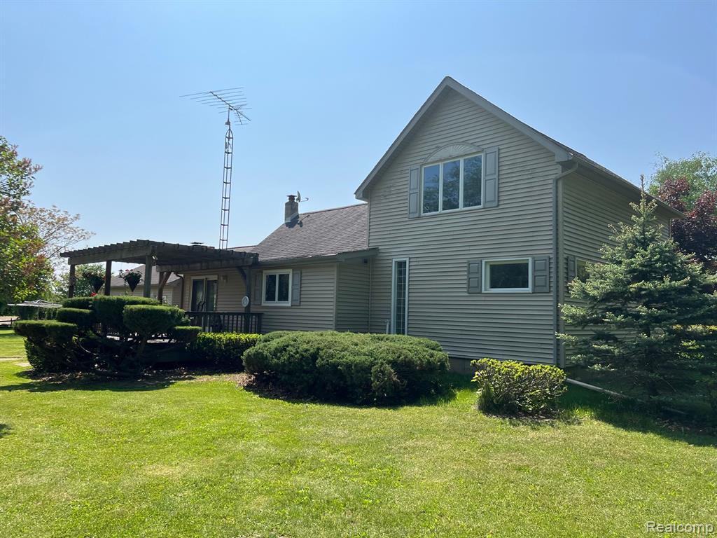 8382 WILLITS Road, Fostoria, MI 48435 — Photo 9