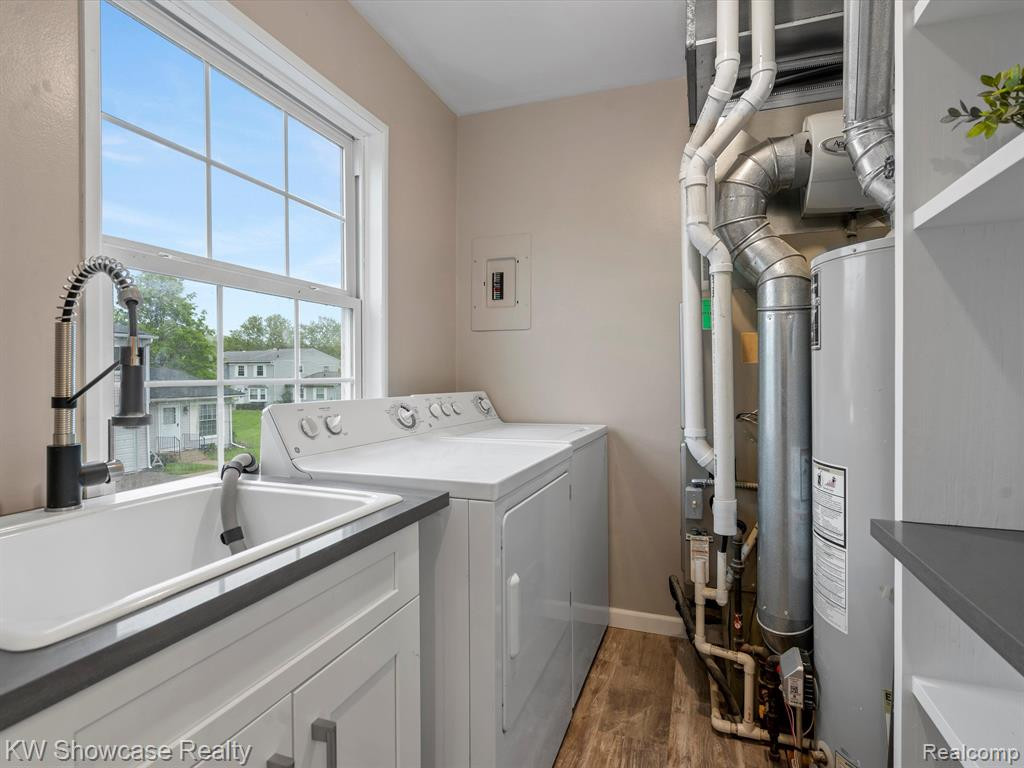 226 AQUEDUCT Drive, Walled Lake, MI 48390 — Photo 5