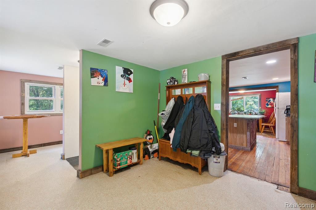 15041 SHARON Road, Chesaning, MI 48616 — Photo 5