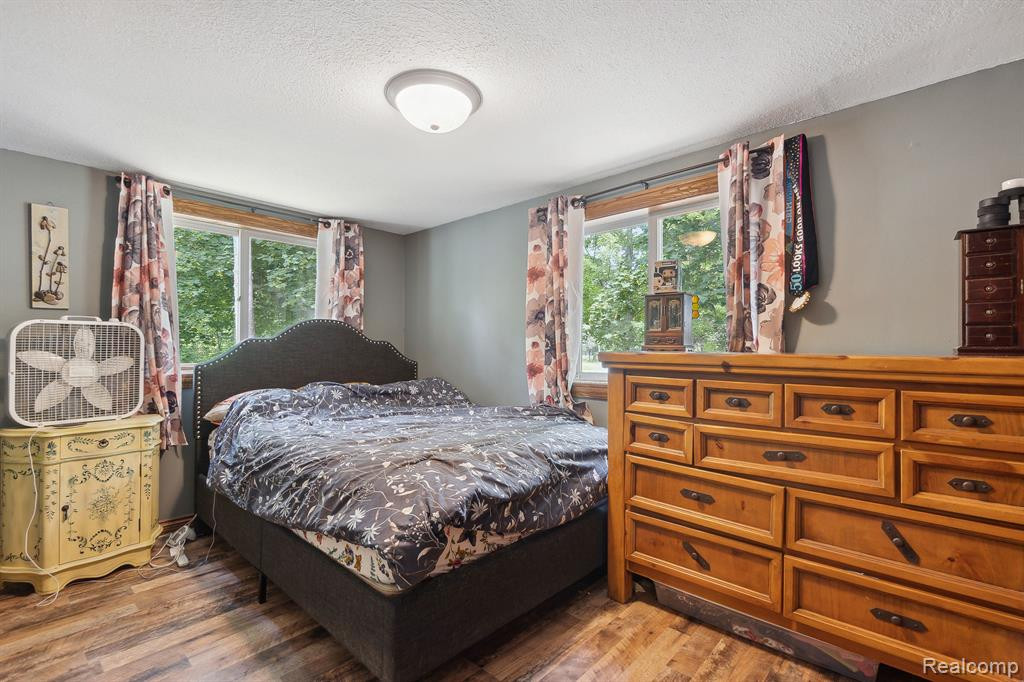 15041 SHARON Road, Chesaning, MI 48616 — Photo 18