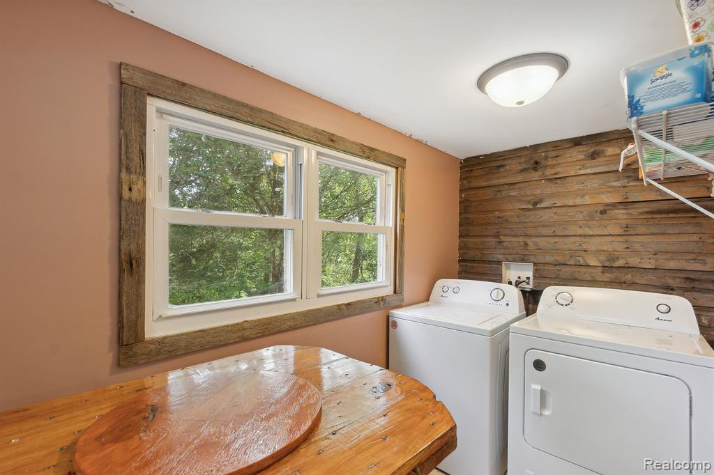 15041 SHARON Road, Chesaning, MI 48616 — Photo 20
