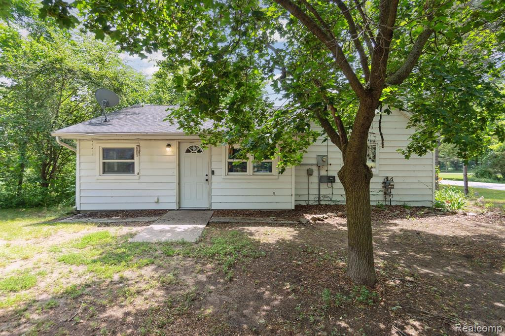 15041 SHARON Road, Chesaning, MI 48616 — Photo 21