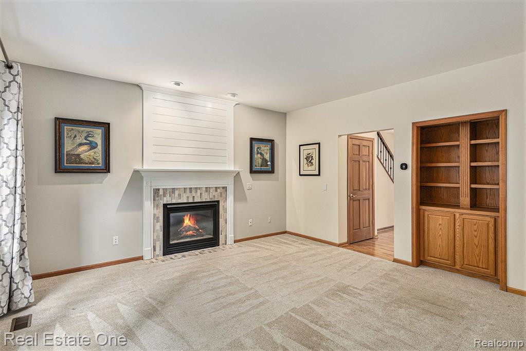 20 BURDICK WOODS, Oxford, MI 48371 — Photo 4