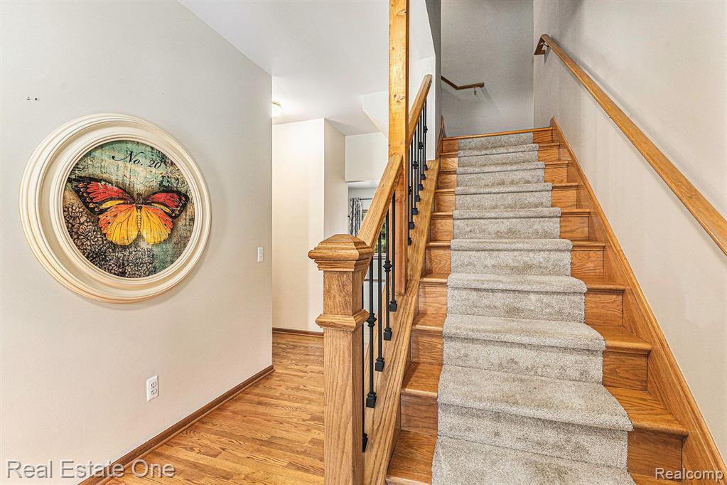 20 BURDICK WOODS, Oxford, MI 48371 — Photo 10