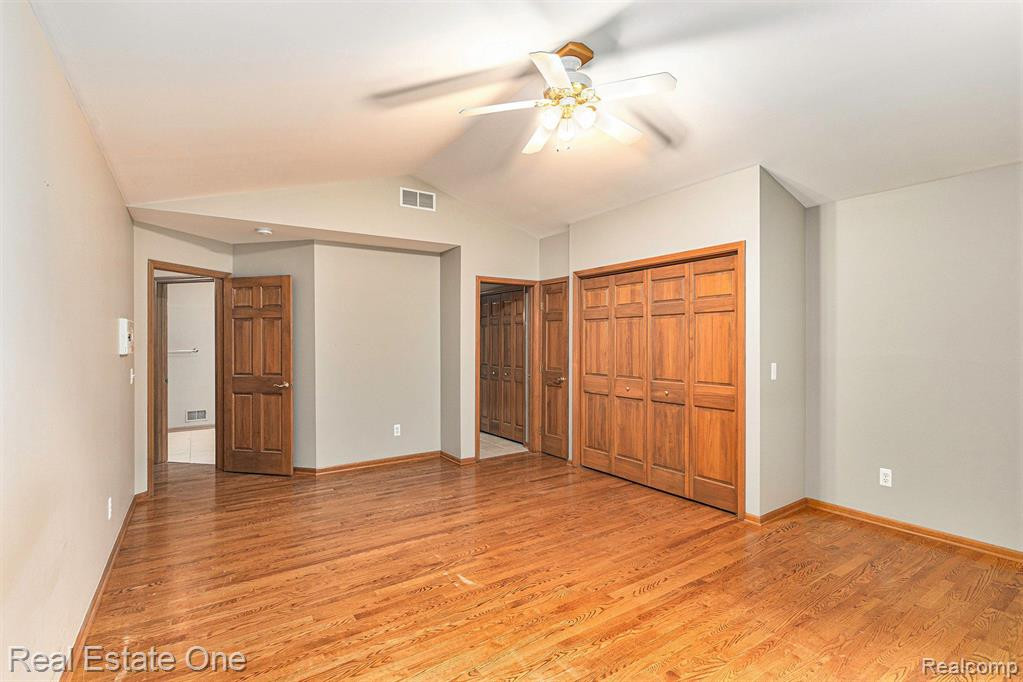 20 BURDICK WOODS, Oxford, MI 48371 — Photo 15