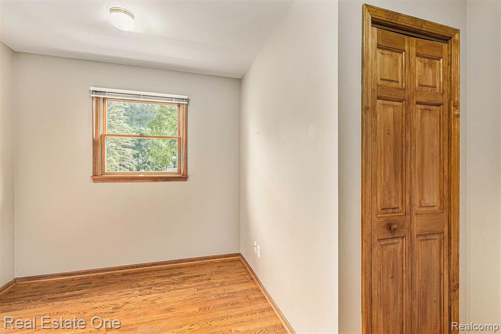 20 BURDICK WOODS, Oxford, MI 48371 — Photo 18
