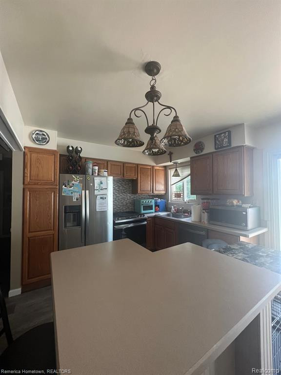 8473 FORREST Drive, Canton, MI 48187 — Photo 3