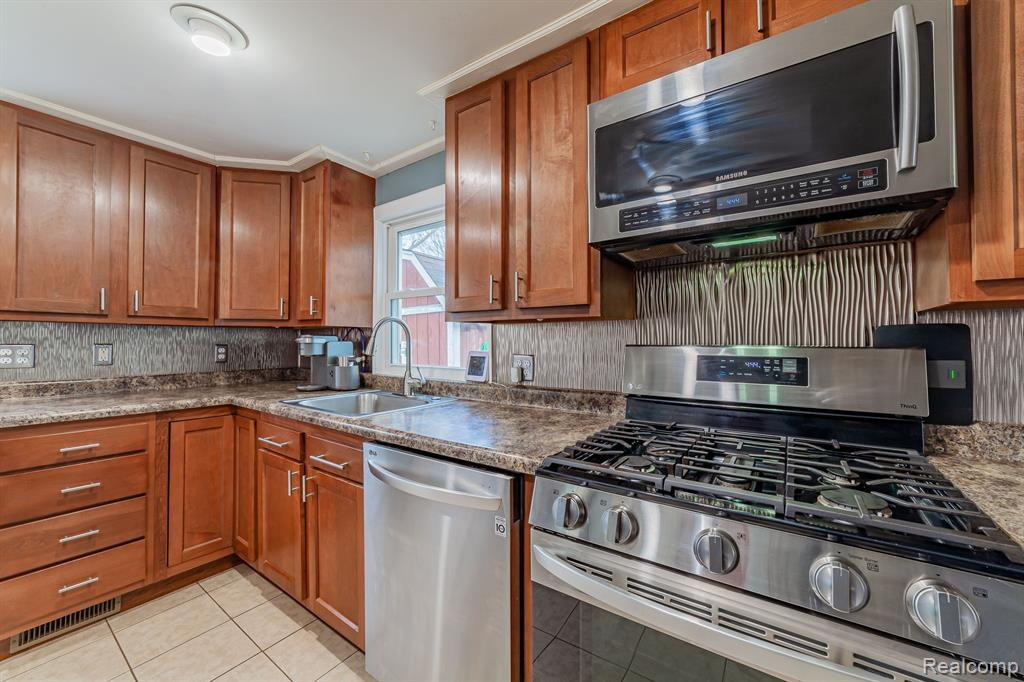 3279 NORDMAN Road, Ann Arbor, MI 48108 — Photo 13