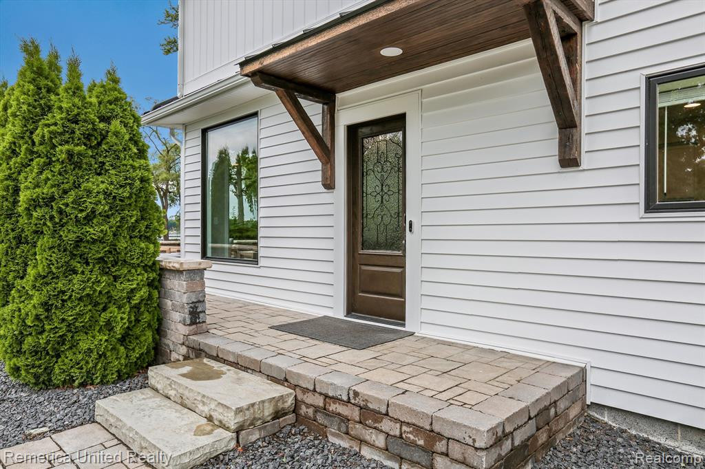 9235 SILVERSIDE, South Lyon, MI 48178 — Photo 12