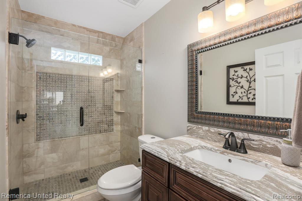 9235 SILVERSIDE, South Lyon, MI 48178 — Photo 25
