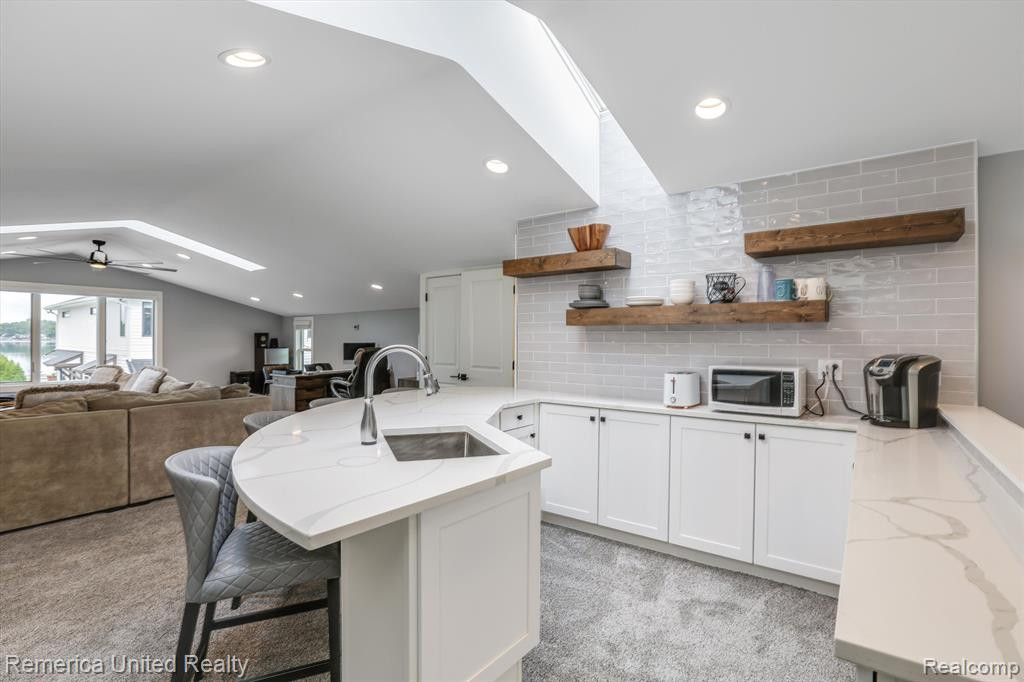 9235 SILVERSIDE, South Lyon, MI 48178 — Photo 50