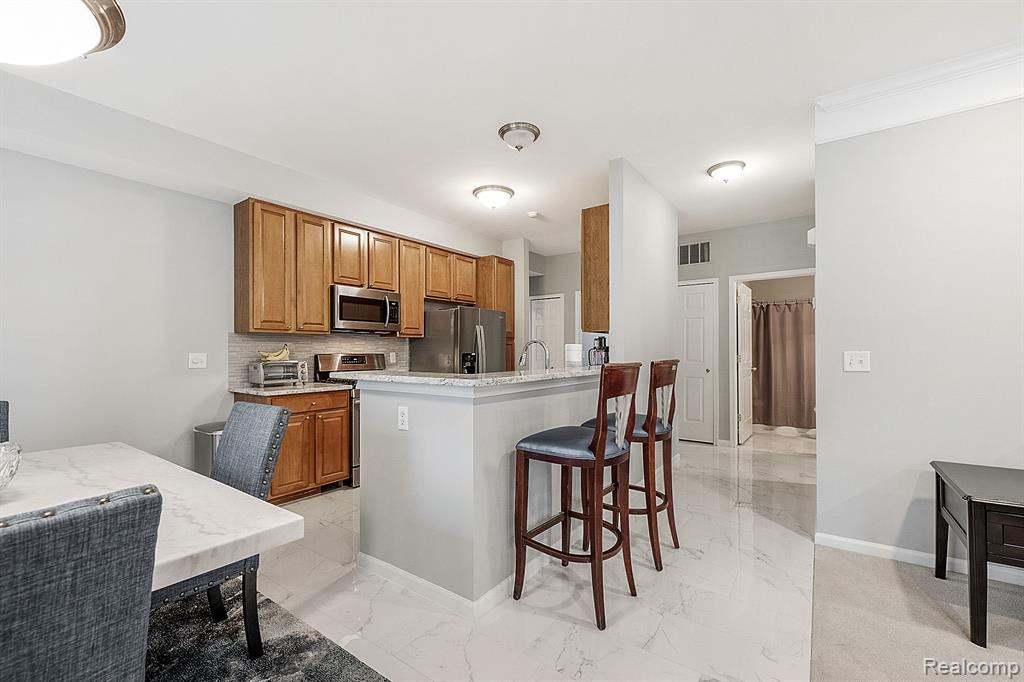 1998 CEDAR VALLEY Drive, Canton, MI 48188 — Photo 11