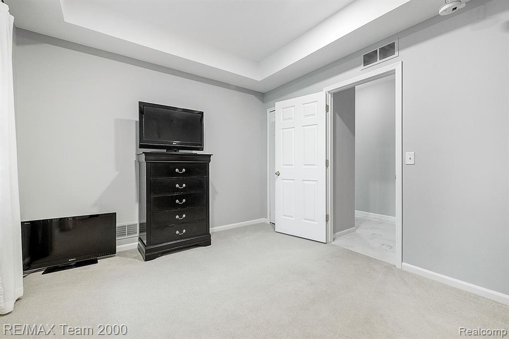 1998 CEDAR VALLEY Drive, Canton, MI 48188 — Photo 18