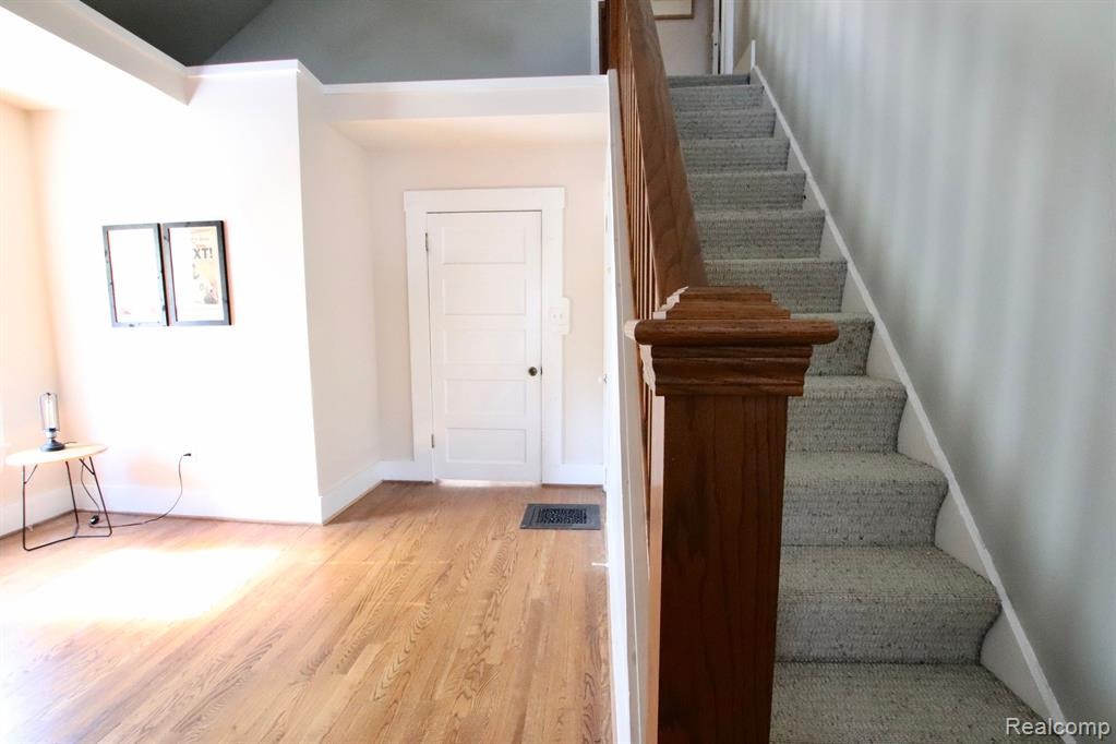 130 N MAIN Street, Clarkston, MI — Photo 49