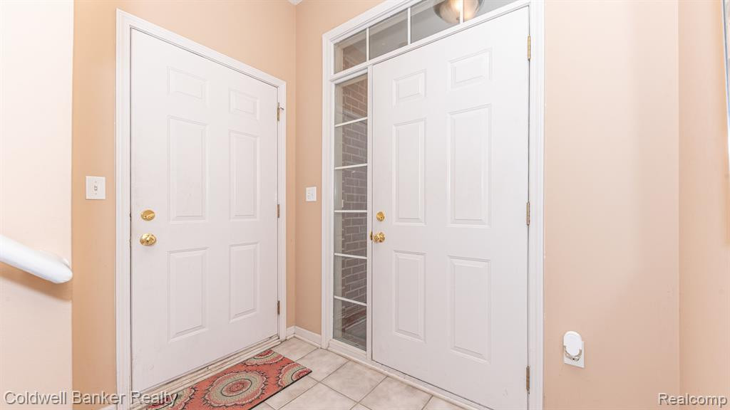 3944 ELIZABETH Avenue, Canton, MI 48188 — Photo 6
