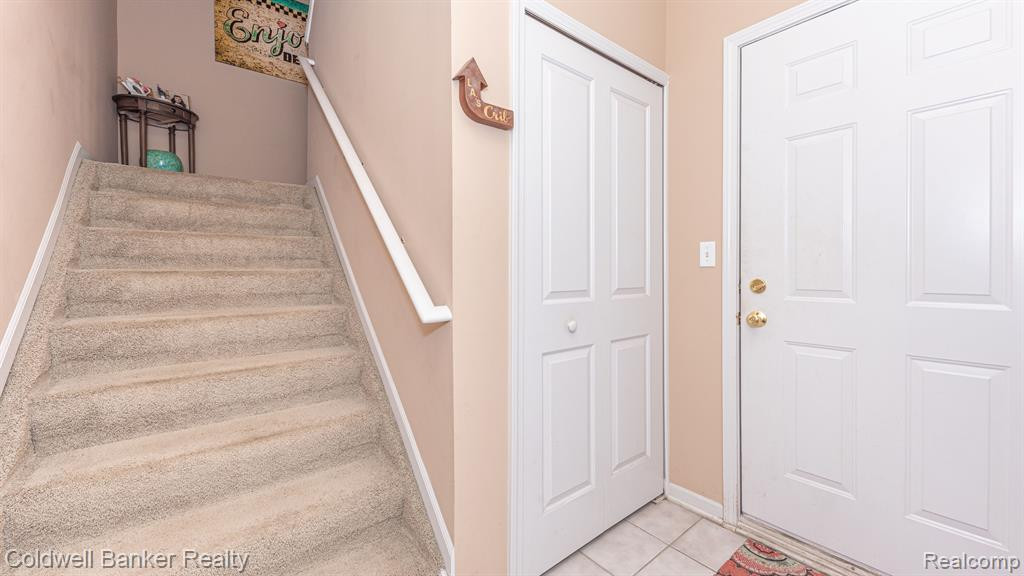 3944 ELIZABETH Avenue, Canton, MI 48188 — Photo 7