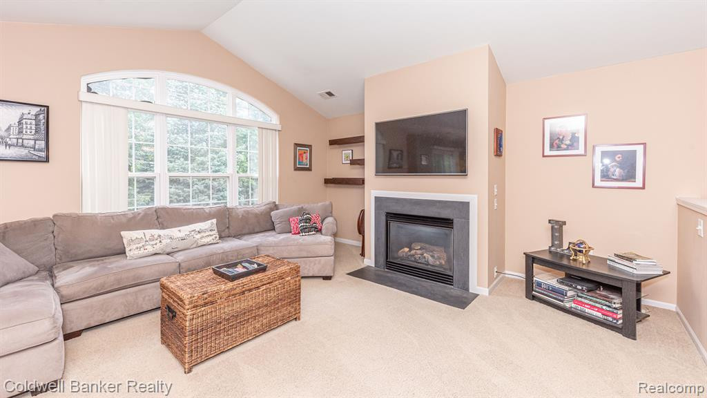 3944 ELIZABETH Avenue, Canton, MI 48188 — Photo 9