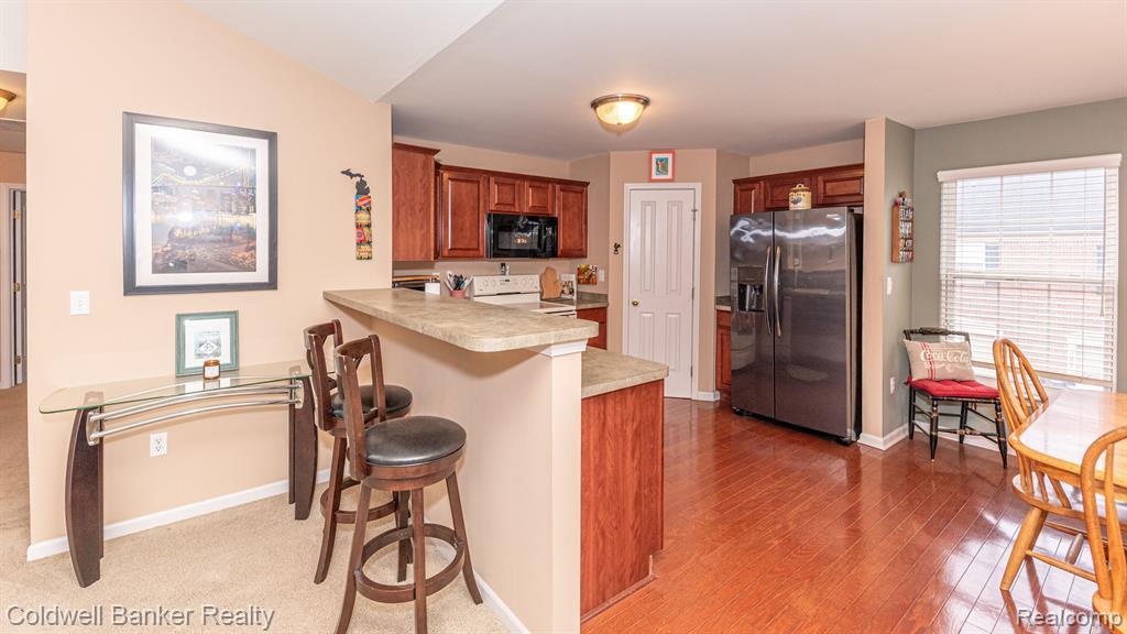 3944 ELIZABETH Avenue, Canton, MI 48188 — Photo 12