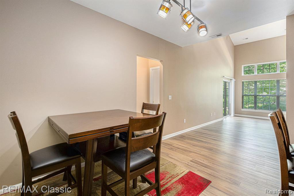 19107 ADDINGTON Drive, Commerce Twp, MI 48390 — Photo 7