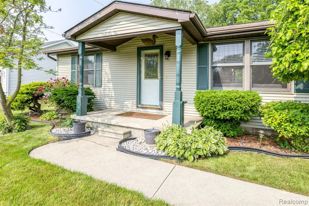 5522 BARMILVIAN Parkway, Lexington, MI 48450 — Photo 3