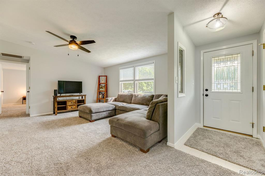 5522 BARMILVIAN Parkway, Lexington, MI 48450 — Photo 15