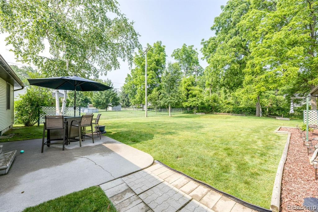 5522 BARMILVIAN Parkway, Lexington, MI 48450 — Photo 37