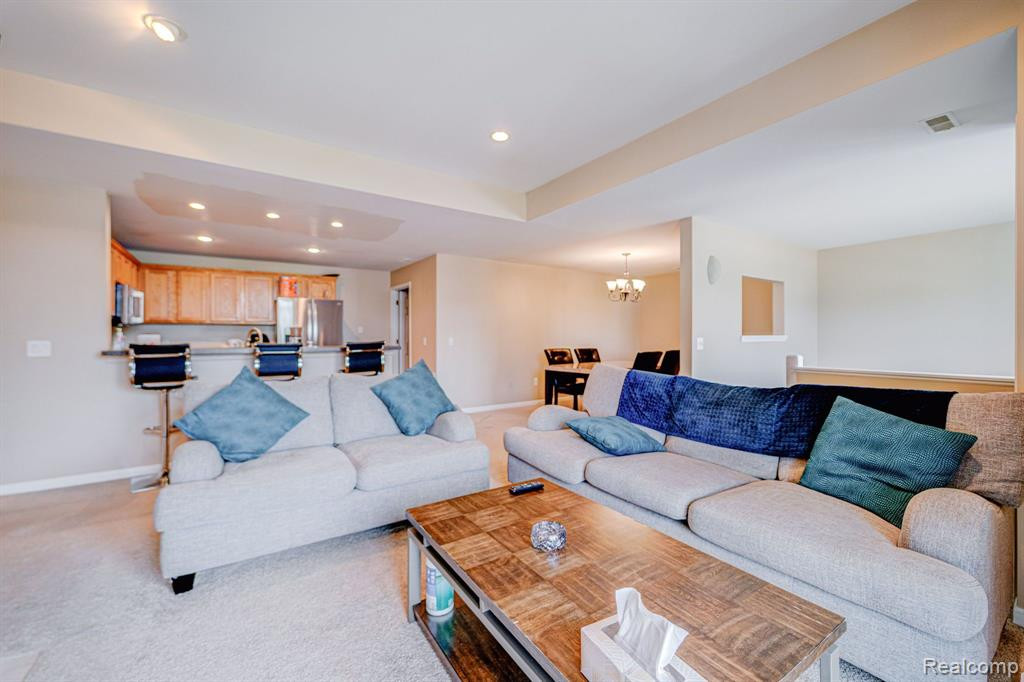 5753 ACORN Lane, Sterling Heights, MI 48314 — Photo 3