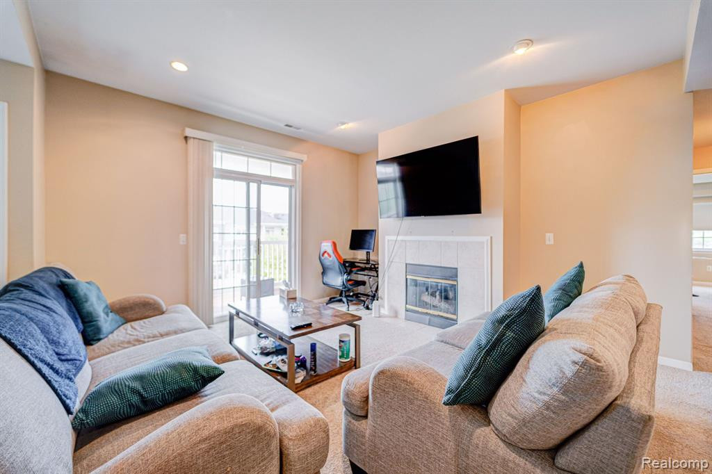 5753 ACORN Lane, Sterling Heights, MI 48314 — Photo 5
