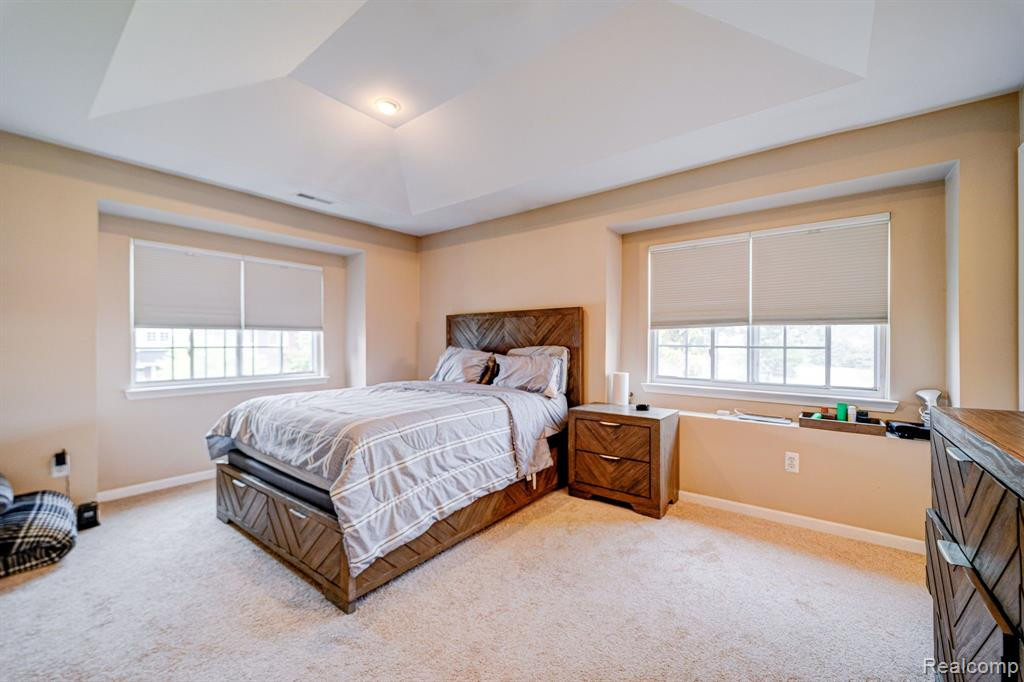 5753 ACORN Lane, Sterling Heights, MI 48314 — Photo 17