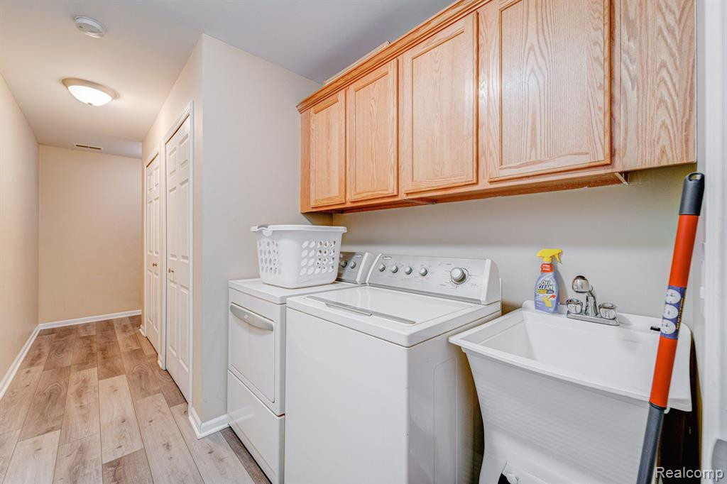 5753 ACORN Lane, Sterling Heights, MI 48314 — Photo 21