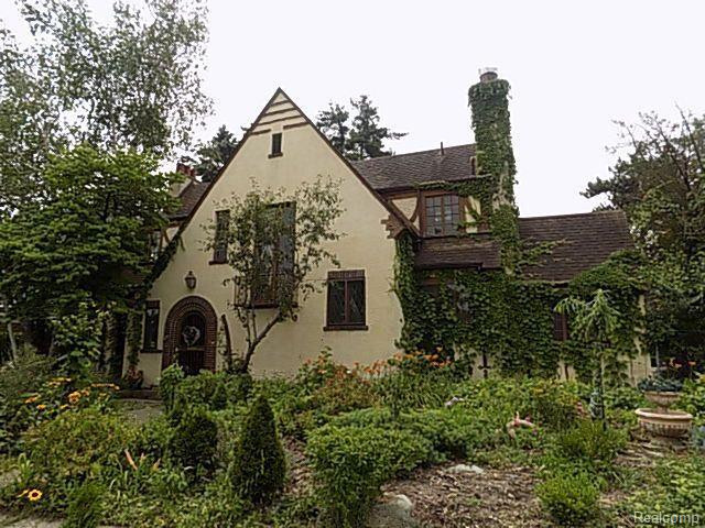 591 W HILDALE Avenue, Highland Park, MI 48203 — front exterior