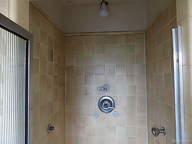591 W HILDALE Avenue, Highland Park, MI 48203 — Photo 14