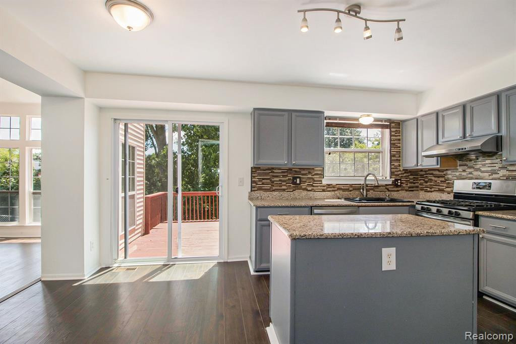 3227 Roon the Ben, Ann Arbor, MI 48108 — Photo 7