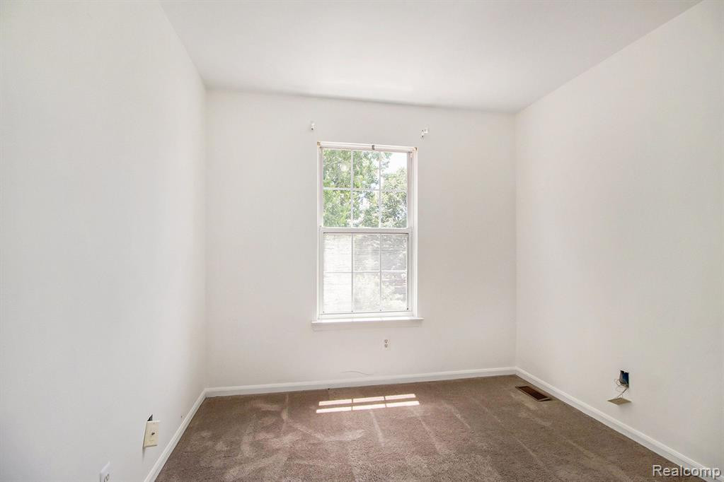 3227 Roon the Ben, Ann Arbor, MI 48108 — Photo 12