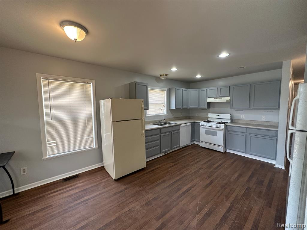 177 E SAVANNAH Street, Highland Park, MI 48203 — Photo 3