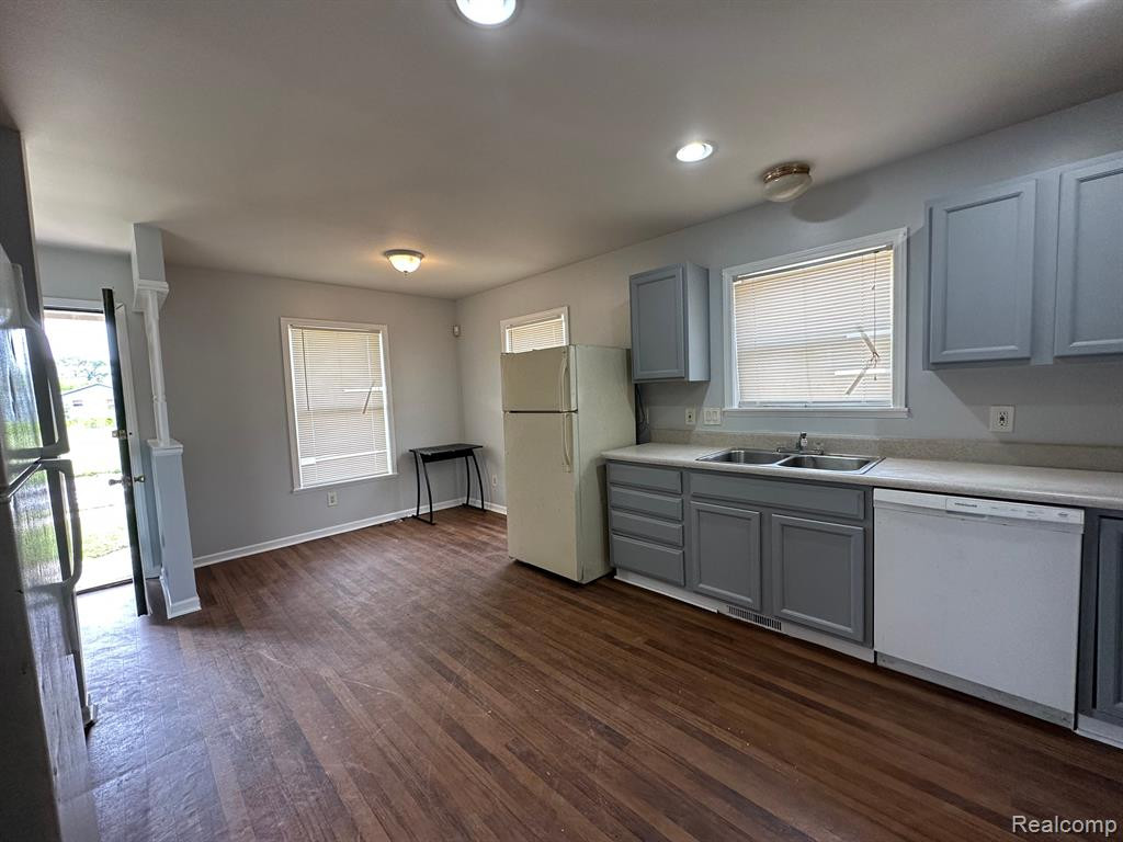 177 E SAVANNAH Street, Highland Park, MI 48203 — Photo 5