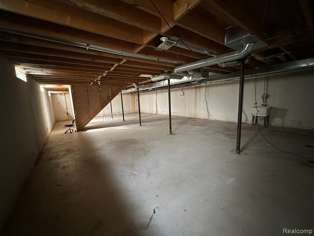 177 E SAVANNAH Street, Highland Park, MI 48203 — Photo 16