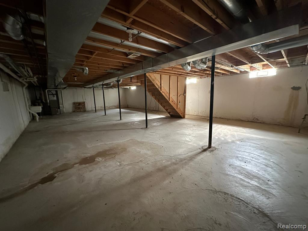 177 E SAVANNAH Street, Highland Park, MI 48203 — Photo 17