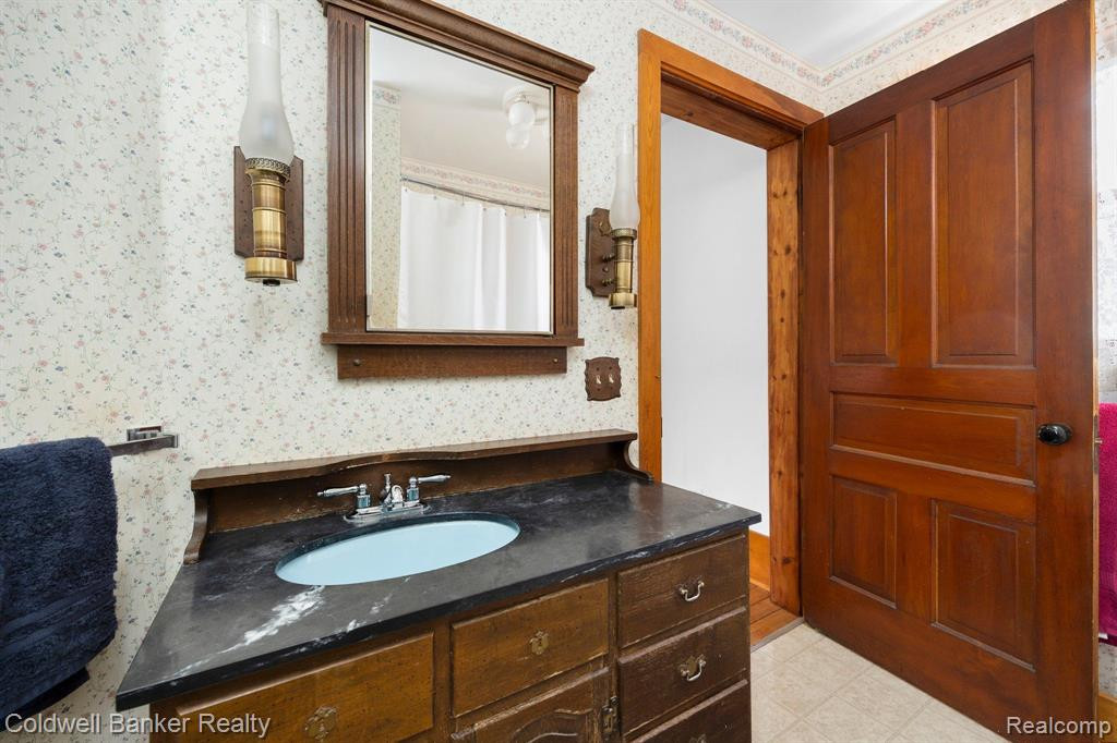 602 N BRIDGE Street, Bellaire, MI 49615 — Photo 26