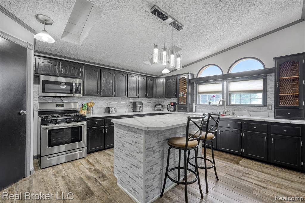 9349 MAPLE Street, New Lothrop, MI 48460 — Photo 8